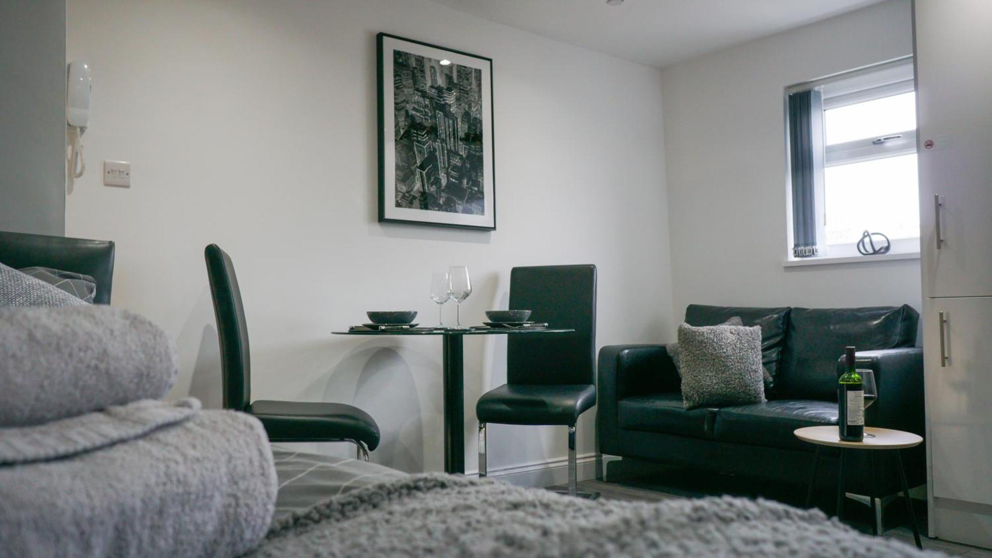 Modern Apartments Near Cardiff City Centre 외부 사진